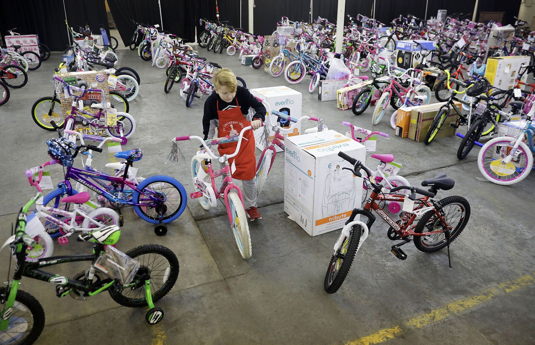 Angel Tree – Owasso Community Resources